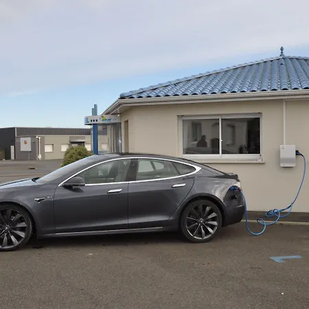 فندق Brit Confort Azur Cholet Nord Saint-André-de-la-Marche