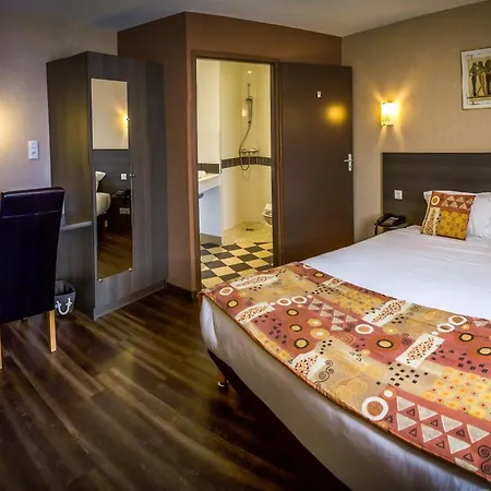 Brit Confort Azur Cholet Nord 3*