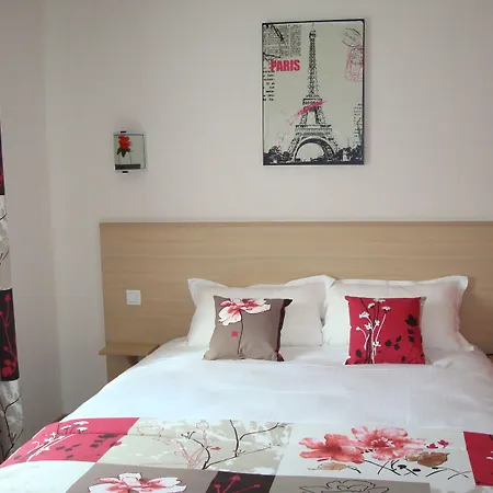 Brit Confort Azur Cholet Nord 3*