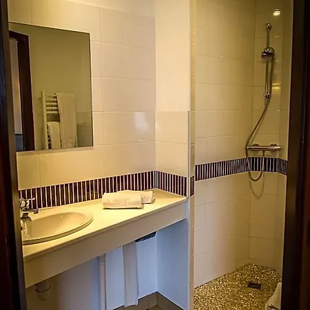 Hotel Brit Azur Saint-André-de-la-Marche