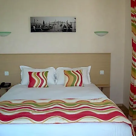 Brit Azur 3*