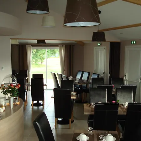 Brit Confort Azur Cholet Nord 3*