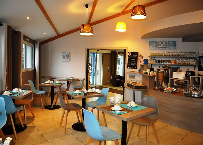 Hotel Brit Confort Azur Cholet Nord