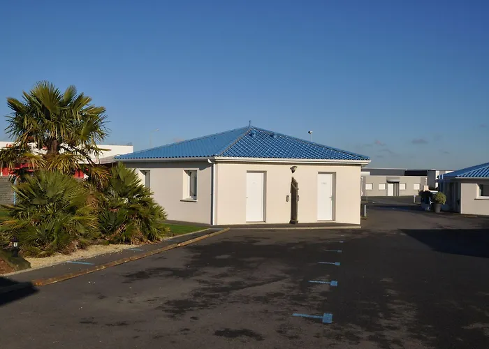 Brit Confort Azur Cholet Nord מלון Saint-André-de-la-Marche
