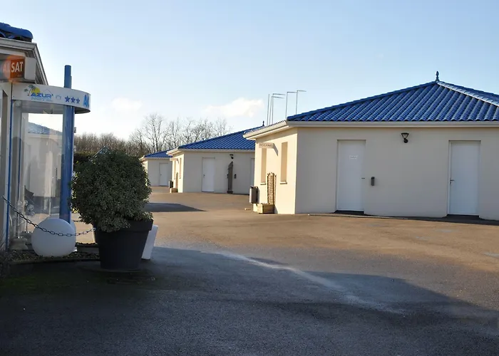 Brit Confort Azur Cholet Nord 3*